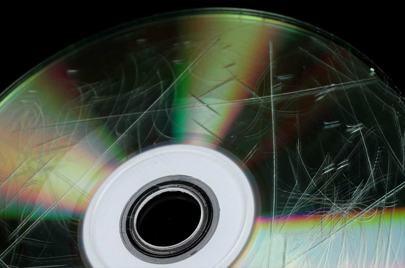 scratches in cds